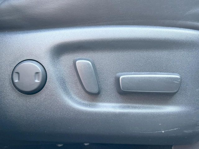 �y�p���[�V�[�g�z�X�C�b�`��ŊȒP�ɃV�[�g�̔��������\!�d��������͂�����܂���!���K�ȃV�[�g�|�W�V�����ɃZ�b�g���āA���K�ȃh���C�u�����y���݂��������B