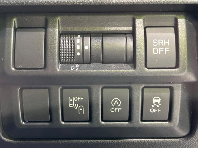 �y�����r�[�N���f�B�e�B�N�V�����z���s���A�h�A�~���[�̎��p�ɂȂ�₷���ӏ��Ɍ㑱�Ԃ��ڋ߂���ƃT�C�h�~���[�t�߂Ɍx����\���A�h���C�o�[�ɒ��ӊ��N�ƁA����̍ۂ̓n���h��������A�V�X�g�����܂��B