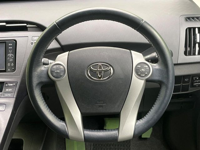 �y�����v�����X�e�A�����O�z�㎿�Ȋv���g�p���邱�ƂŁA��ɂ����������݂ƂĂ��^�]���₷���n���h���ł���