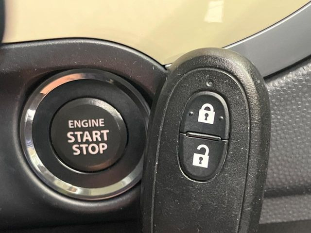 �y�L�[���X�X�^�[�g�V�X�e���z�J�o����|�P�b�g�ɓ��ꂽ�܂܂ł��h�A�̎{���E�������\�ȃX�}�[�g�L�[�𑕔��B�G���W���̃I���E�I�t�����J�M�����o���K�v����������Ƃ��Ă��֗��ł���