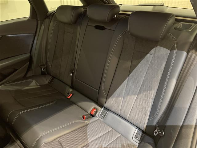 S4アバント3.0 4WD