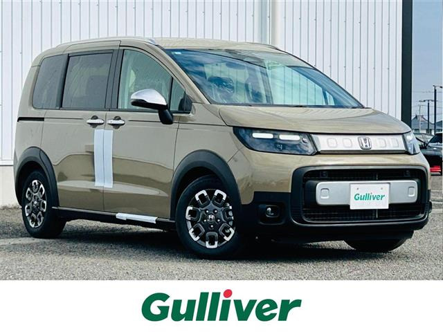 フリード1.5 e:HEV クロスター