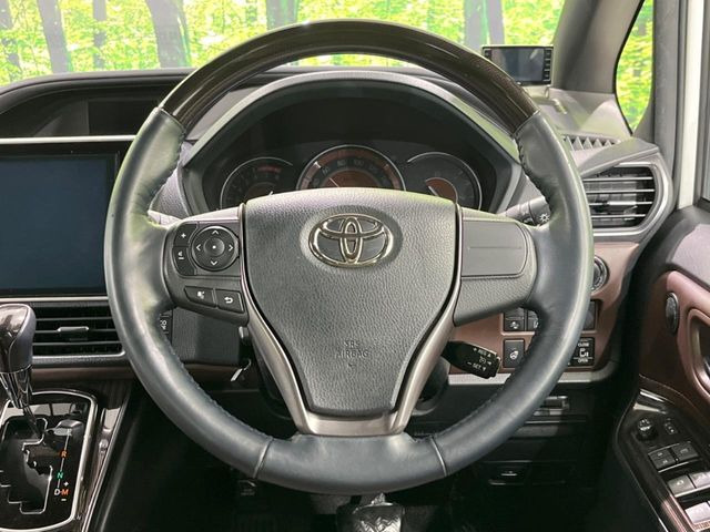 �y�����v�����X�e�A�����O�z�㎿�Ȋv���g�p���邱�ƂŁA��ɂ����������݂ƂĂ��^�]���₷���n���h���ł���