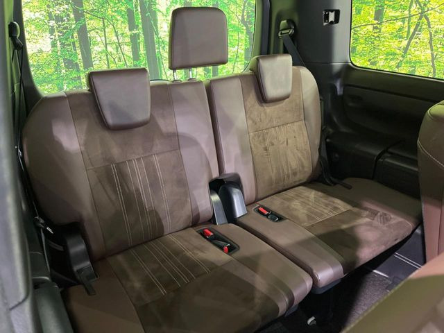 3��ڃV�[�g�͂�������ԗǍD����l�ł��������ƍ����Ē����܂��̂ŁA��l���ł̂��o���������N���N�ł��􂲉Ƒ��ŁA�C�̒m�ꂽ���ԂŁA�h���C�u�ɍs���̂��y���݂ł��ˁ�