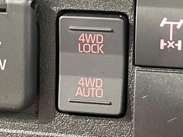 4WD�̂��Ԃł��̂ŁA�ᓹ�ł����S�ł���~��n�n��ɂ��Z�܂��̕��ȊO�ɂ��A�E�B���^�[�X�|�[�c����̕���~��n��֋A�Ȃ����@�������ɂ���������!