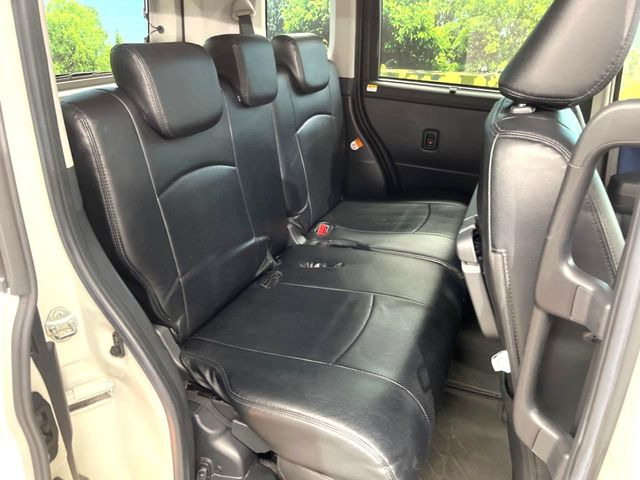 �L�X�Ƃ���2��ڃV�[�g�͋��Z���������A���S�n�����K!�F�B��Ƒ��Ƃ̂��o�����ɂ҂�����ł��B�x�r�[�V�[�g��`���C���h�V�[�g�g�p�������K�ɂ��߂�������������\���ȋ�Ԃ��m�ۂ��Ă��܂��B