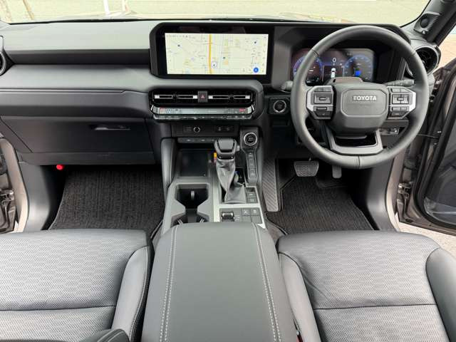 12.3�C���`�^�b�`�p�l���f�B�X�v���C�ET�R�l�N�g�E�i�r�ETV�EUSB�EHDMI(�~���[�����N�\�ł�)