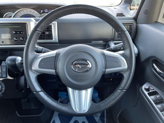 �y�����v�����X�e�A�����O�z�㎿�Ȋv���g�p���邱�ƂŁA��ɂ����������݂ƂĂ��^�]���₷���n���h���ł���