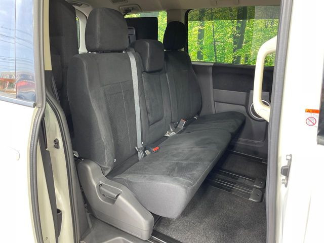 3��ڃV�[�g�͂�������ԗǍD����l�ł��������ƍ����Ē����܂��̂ŁA��l���ł̂��o���������N���N�ł��􂲉Ƒ��ŁA�C�̒m�ꂽ���ԂŁA�h���C�u�ɍs���̂��y���݂ł��ˁ�