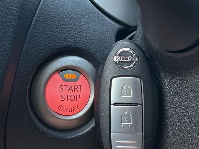 �y�C���e���W�F���g�L�[�z�J�o����|�P�b�g�ɓ��ꂽ�܂܂ł��h�A�̎{���E�������\�ȃX�}�[�g�L�[�𑕔��B�G���W���̃I���E�I�t�����J�M�����o���K�v����������Ƃ��Ă��֗��ł���