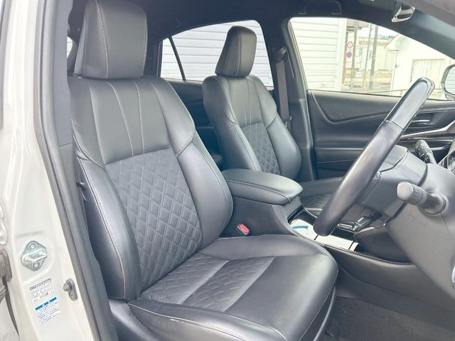 �y�n�[�t���U�[�V�[�g�z�������ƍ���S�n�𗼗������l�C�̃V�[�g���w�ʁE���ʂ̃t�@�u���b�N�f�ނ́A�ʋC���̗ǂ��⊊��ɂ����ɗD��Ă��܂��B�C���╞���ɍ��E���ꂸ���K�ɂ���肢�������܂��B