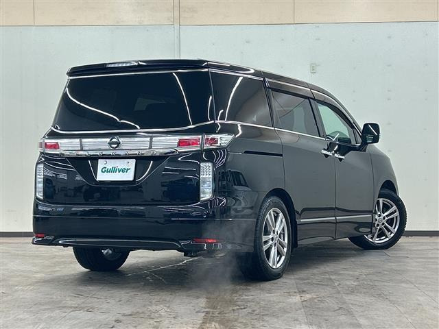 エルグランド2.5 250ハイウェイスター アーバンクロム 4WD