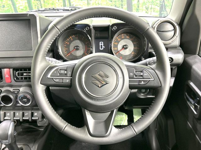 �y�����v�����X�e�A�����O�z�㎿�Ȋv���g�p���邱�ƂŁA��ɂ����������݂ƂĂ��^�]���₷���n���h���ł���