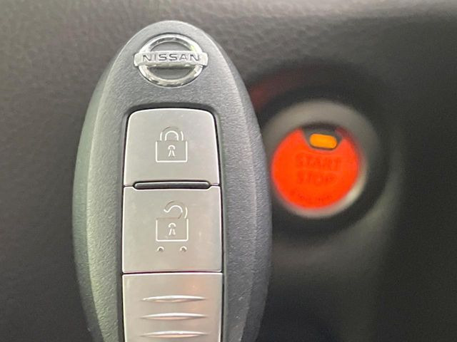 �y�C���e���W�F���g�L�[�z�J�o����|�P�b�g�ɓ��ꂽ�܂܂ł��h�A�̎{���E�������\�ȃX�}�[�g�L�[�𑕔��B�G���W���̃I���E�I�t�����J�M�����o���K�v����������Ƃ��Ă��֗��ł���