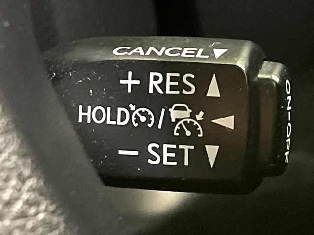 �y���[�_�[�N���[�Y�R���g���[���z�������H�ł̒��������s���y��!!�����ő��x��ۂN���[�Y�R���g���[�����A�Փˌy���V�X�e���ƘA�g���A�O���̎ԗ������m���ĎԊԂ�ۂ悤�ɑ��x���߂��Ă���܂�!!