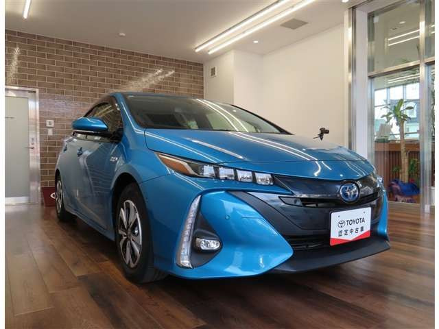 プリウスPHV1.8 A