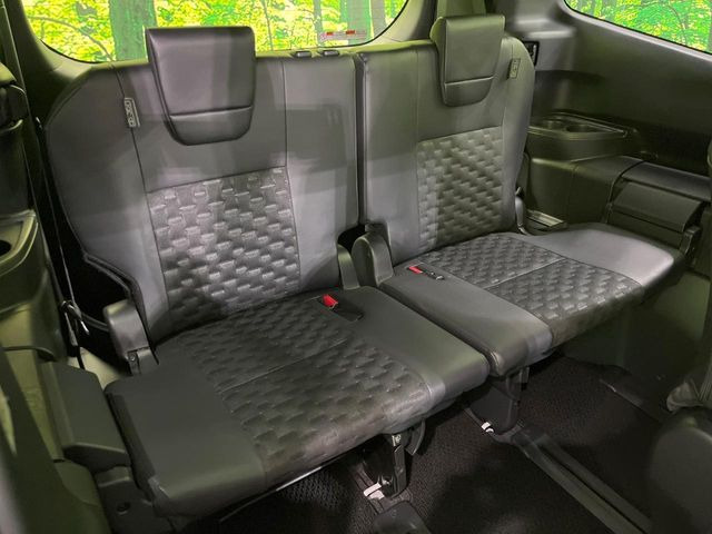 3��ڃV�[�g�͂�������ԗǍD����l�ł��������ƍ����Ē����܂��̂ŁA��l���ł̂��o���������N���N�ł��􂲉Ƒ��ŁA�C�̒m�ꂽ���ԂŁA�h���C�u�ɍs���̂��y���݂ł��ˁ�