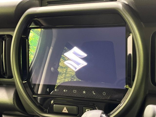 �y���[�J�[����9�^�i�r�z�C���e���A�ɗn�����ރX�^�C���b�V���ȁu��p�݌v�v���[�J�[�i�r�𑕔��􎋔F���⑀�쐫�ȂǊ�{���\�ɂ��D��A���㎿�ȃJ�[���C�t�����y���݂��������܂��B