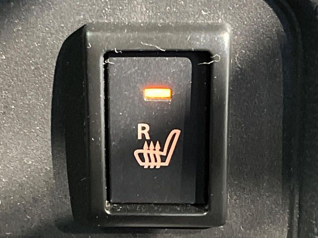 �y�V�[�g�q�[�^�[�z�������ɏd�󂷂�V�[�g�q�[�^�[!�G�A�R����葁�����܂��Ă����̂Ŋ�����̐l�����S�ł��ˁ�G�A�R���̉����͊������邩����A�Ƃ������ɂ����������߂ł��B