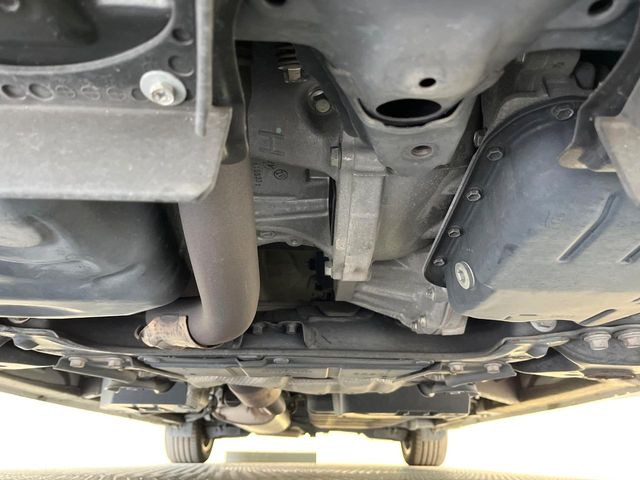 下回りがきれいなうちに、防錆加工の施工がオススメ。降雪地域はもちろん、沿岸部にお住いの方や、趣味でマリン・ウィンタースポーツをされる方にご好評いただいております。