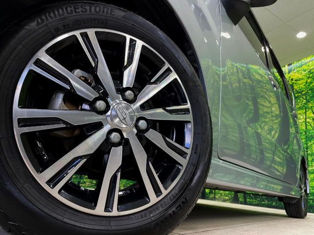 �y����14�C���`�A���~�z�C�[���z�O�ςɃ}�b�`���������A���~�z�C�[���𑕒����Ă���܂��B�e��ЊO�A���~�z�C�[����A�X�^�b�h���X�^�C�����戵�����Ă���܂��B���񂲑��k����������