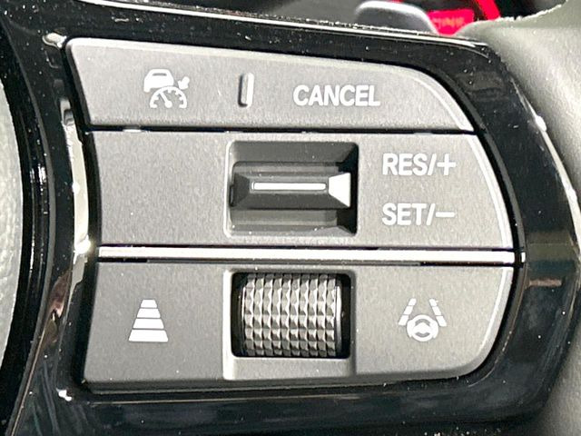 �y�A�_�v�e�B�u�N���[�Y�R���g���[���z�������H�ł̒��������s���y��!!�����ő��x��ۂN���[�Y�R���g���[�����A�Փˌy���V�X�e���ƘA�g���A�O���̎ԗ������m���ĎԊԂ�ۂ悤�ɑ��x���߂��Ă���܂�!!