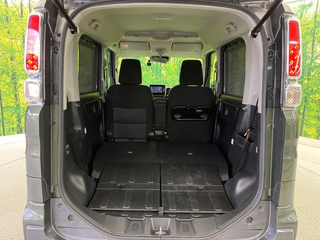 ���i�̂���������ʋ΁A���}���ɏ\���ȉ׎��X�y�[�X���m�ۂ��Ă���܂��B�Z�J���h�V�[�g��|���ƁA�傫�ȉו��̐ύڂ��\�ł���