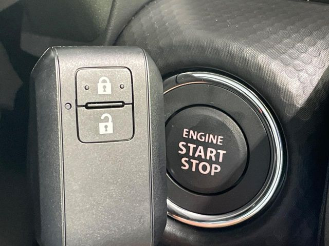 �y�L�[���X�X�^�[�g�V�X�e���z�J�o����|�P�b�g�ɓ��ꂽ�܂܂ł��h�A�̎{���E�������\�ȃX�}�[�g�L�[�𑕔��B�G���W���̃I���E�I�t�����J�M�����o���K�v����������Ƃ��Ă��֗��ł���