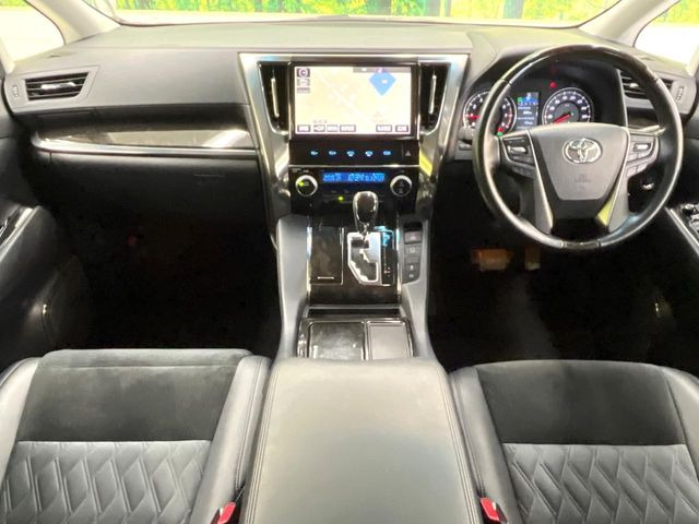 グループ総在庫数約30,000台!!全国の系列店からメーカー・車種問わずご紹介出来るので、あなたにピッタリのお車が見つかるはずです♪まずはお問い合わせ下さい☆