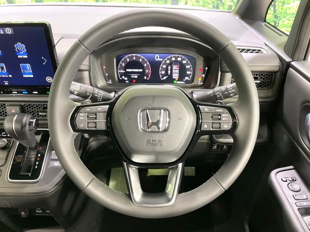 �y�����v�����X�e�A�����O�z�㎿�Ȋv���g�p���邱�ƂŁA��ɂ����������݂ƂĂ��^�]���₷���n���h���ł���