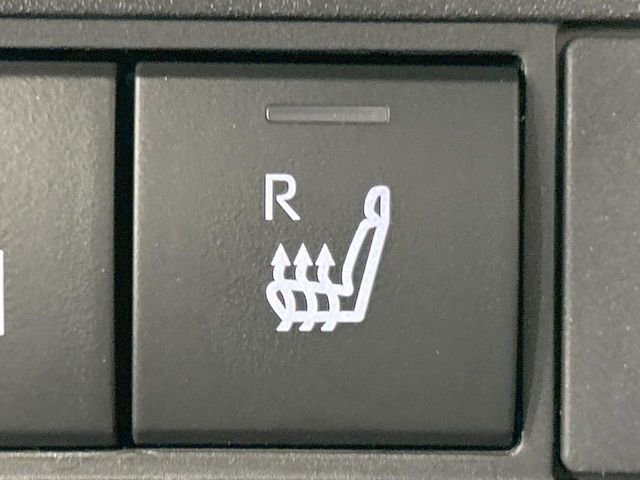 �y�V�[�g�q�[�^�[�z�������ɏd�󂷂�V�[�g�q�[�^�[!�G�A�R����葁�����܂��Ă����̂Ŋ�����̐l�����S�ł��ˁ�G�A�R���̉����͊������邩����A�Ƃ������ɂ����������߂ł��B