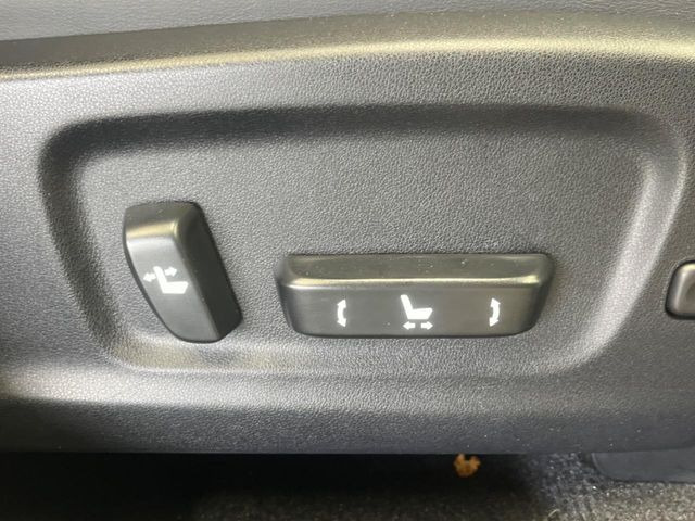 �y�p���[�V�[�g�z�X�C�b�`��ŊȒP�ɃV�[�g�̔��������\!�d��������͂�����܂���!���K�ȃV�[�g�|�W�V�����ɃZ�b�g���āA���K�ȃh���C�u�����y���݂��������B