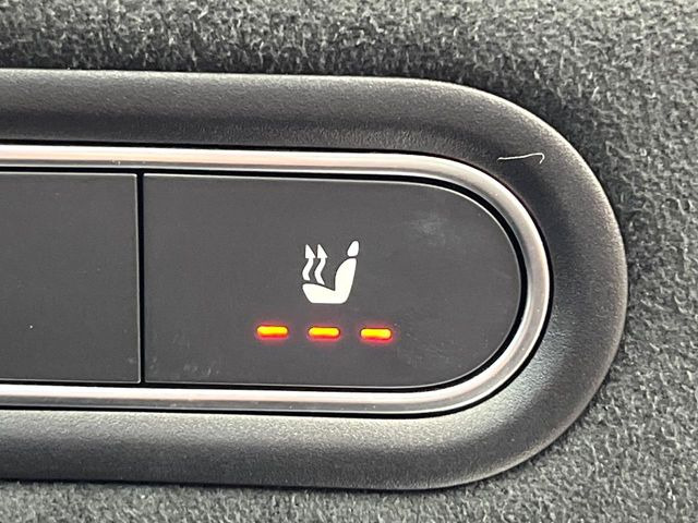 ���t�����g�V�[�g�q�[�e�B���O:�^�]�ȁE����ȋ��ɎO�i�K�Œ��߂��\�ȃV�[�g�q�[�^�[�𑕔����Ă���܂��B�G�߂��킸���K�ɂ��g�p���������܂��B