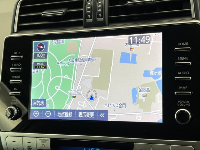 �y9�C���` �f�B�X�v���C�I�[�f�B�I�z���ʃf�B�X�v���C�ւ������̃X�}�[�g�t�H���ƘA�g���āA�i�r��bluetooth�ł̉��y�Đ����\�ł���f�U�C���͂�����񑀍쐫���ǍD!�ʓr�i�r�@�\�̎�t�\�ł���