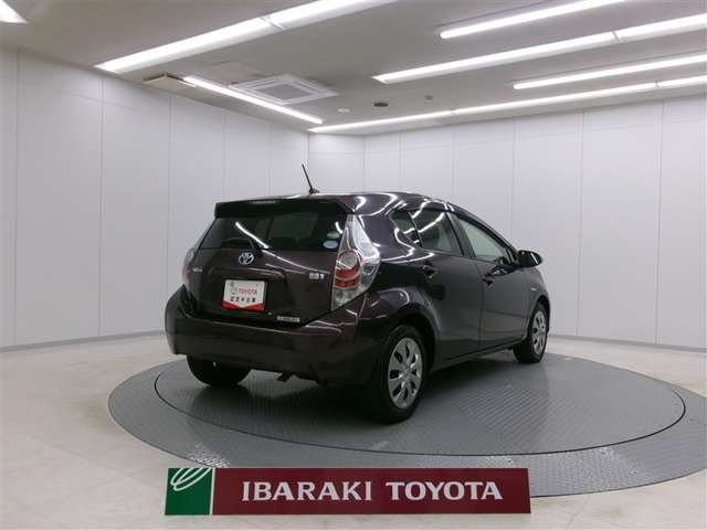 アクア1.5 G ブラックソフトレザーセレクション