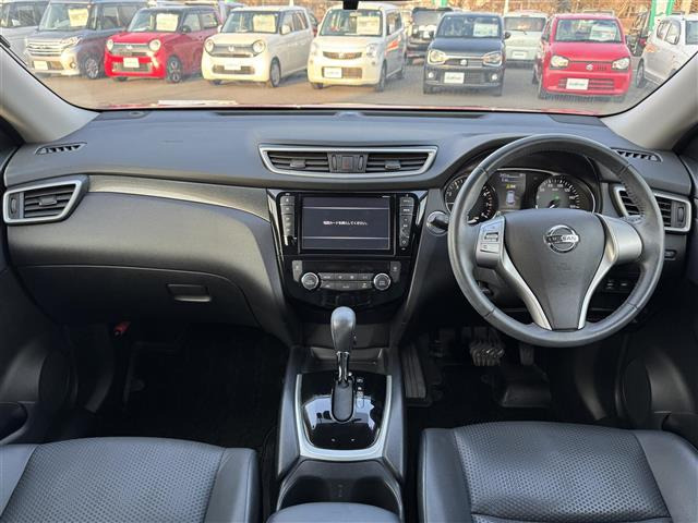 エクストレイル2.0 20X ハイブリッド ブラックエクストリーマーX エマージェンシーブレーキPKG 4WD