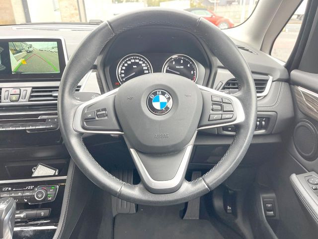 ���n���h�����̃X�������Ȃ��A���ꂢ�ȏ�Ԃ��ێ����Ă���܂��B�e�X�C�b�`���̓�����m�F�ς݂ł��B