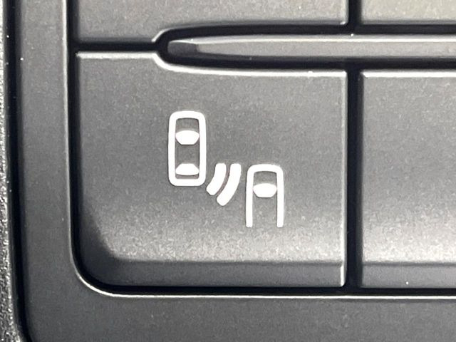 �y�u���C���h�X�|�b�g���j�^�����O�z���s���A�h�A�~���[�̎��p�ɂȂ�₷���ӏ��Ɍ㑱�Ԃ��ڋ߂���ƃT�C�h�~���[�t�߂Ɍx����\���A�h���C�o�[�ɒ��ӊ��N�����Ă���܂��B