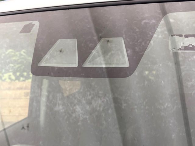 �y�X�}�[�g�A�V�X�g�z���s���ɑO���̎ԗ�����F�����A�Փ˂������Ȏ��͌x��ƃu���[�L�ŏՓˉ���Ɣ�Q�y�����A�V�X�g�B�����S�Ƀh���C�u�����y���݂��������܂��B