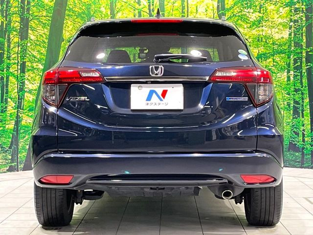 安心の最長10年・走行無制限保証(有償)をご用意。保証内容も充実はもちろん、無料点検&オイル交換や、年中無休の全国・24時間ロードサービスも付帯されておりますのでご安心下さい。