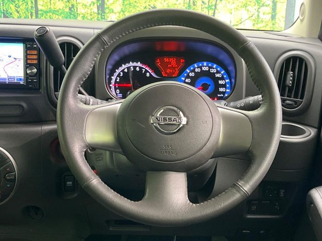 �y�����v�����X�e�A�����O�z�㎿�Ȋv���g�p���邱�ƂŁA��ɂ����������݂ƂĂ��^�]���₷���n���h���ł���