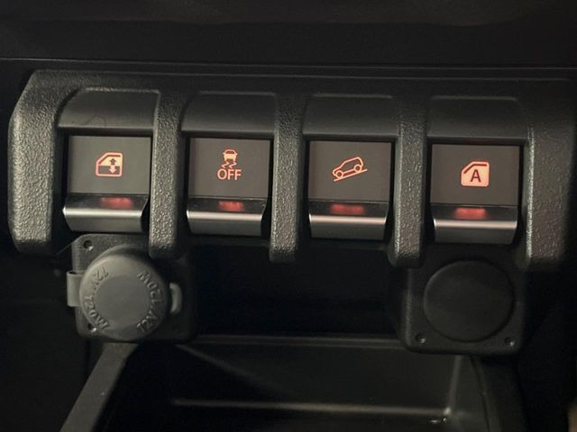 �y�_�E���q���A�V�X�g�z�}�ȍ⓹������Ƃ��Ɏ����Ńu���[�L�𐧌�A���̒ᑬ�x��ۂ��܂��B�ᓹ�∫�H�ȂǊ���₷���H�ʂ̉����ł��^�C�������b�N���Ȃ�������S!�n���h������ɏW���ł��܂�!