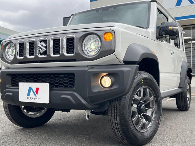 �yLED�w�b�h���C�g�z���V����ԑ��s�����ǍD�Ȏ��E���m�ۂ����S���ĉ^�]�ł��鍂�P�xLED�w�b�h���C�g�𑕔�!�_�����x�������A����d�͂��}�����Ă��܂��B