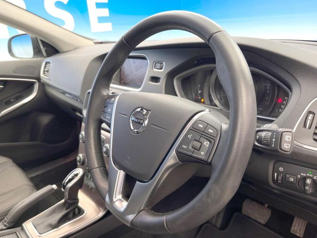 ���n���h�����̃X�������Ȃ��A���ꂢ�ȏ�Ԃ��ێ����Ă���܂��B�e�X�C�b�`���̓�����m�F�ς݂ł��B