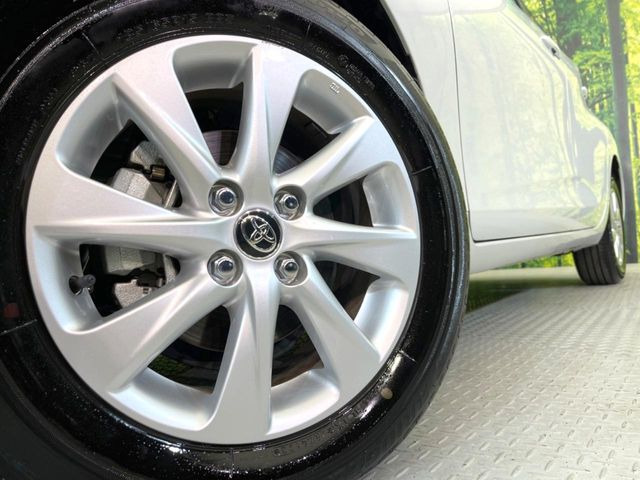 �y����15�C���`�A���~�z�C�[���z�O�ςɃ}�b�`���������A���~�z�C�[���𑕒����Ă���܂��B�e��ЊO�A���~�z�C�[����A�X�^�b�h���X�^�C�����戵�����Ă���܂��B���񂲑��k����������