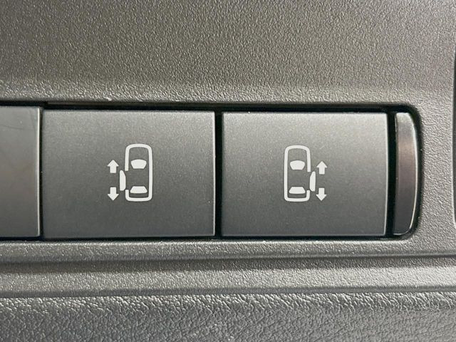 �y�����p���[�X���C�h�h�A�z�X�}�[�g�L�[��^�]�Ȃ̃X�C�b�`�Ō�ȗ����X���C�h�h�A�̊J���\���d��������͂����ăh�A���J����K�v�������A�����Ȃ��q�l�ł��ȒP�ɊJ���߂ł����K�ł���