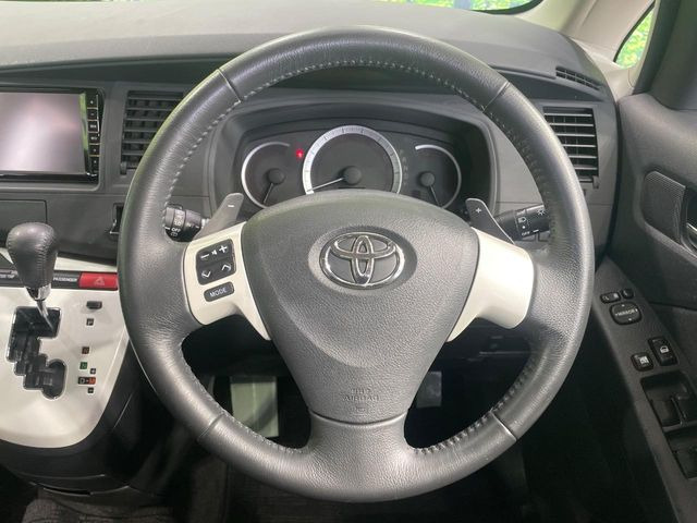 �y�����v�����X�e�A�����O�z�㎿�Ȋv���g�p���邱�ƂŁA��ɂ����������݂ƂĂ��^�]���₷���n���h���ł���