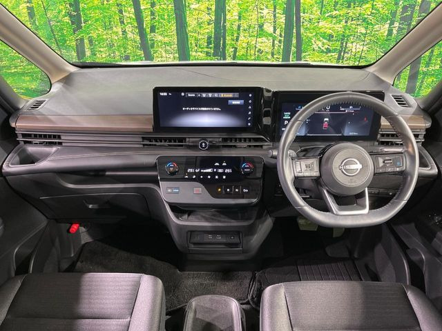 セレナ1.4 e-POWER ハイウェイスターV