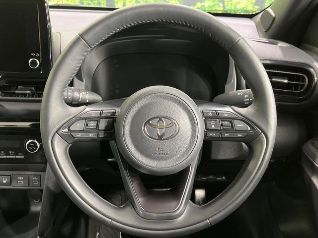 �y�����v�����X�e�A�����O�z�㎿�Ȋv���g�p���邱�ƂŁA��ɂ����������݂ƂĂ��^�]���₷���n���h���ł���