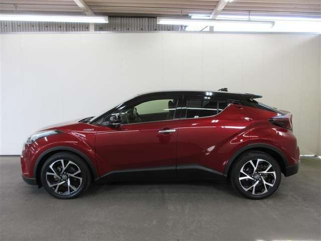 C-HRハイブリッド 1.8 G LED エディション